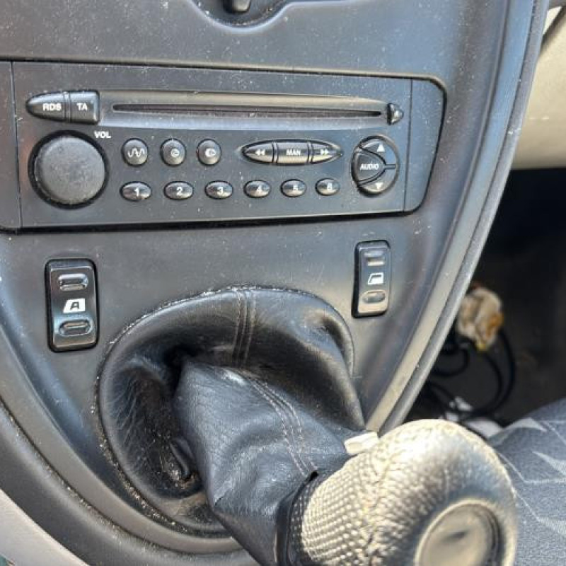 Com (Bloc Contacteur Tournant+Commodo Essuie Glace+Commodo Phare) CITROEN XSARA PICASSO Photo n°18