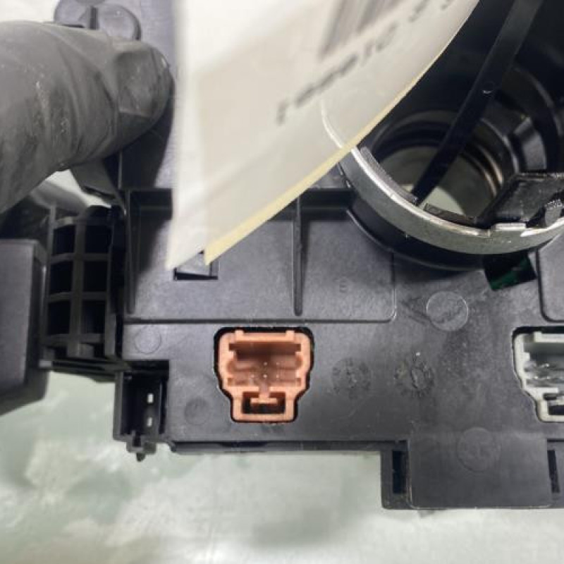 Com (Bloc Contacteur Tournant+Commodo Essuie Glace+Commodo Phare) PEUGEOT PARTNER 2 Photo n°4