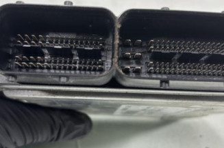 Calculateur moteur VOLKSWAGEN GOLF 6