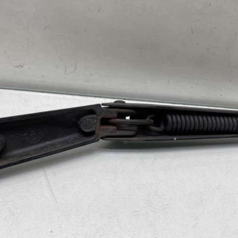 Bras essuie glace avant gauche VOLKSWAGEN NEW BEETLE 1 Photo n°3