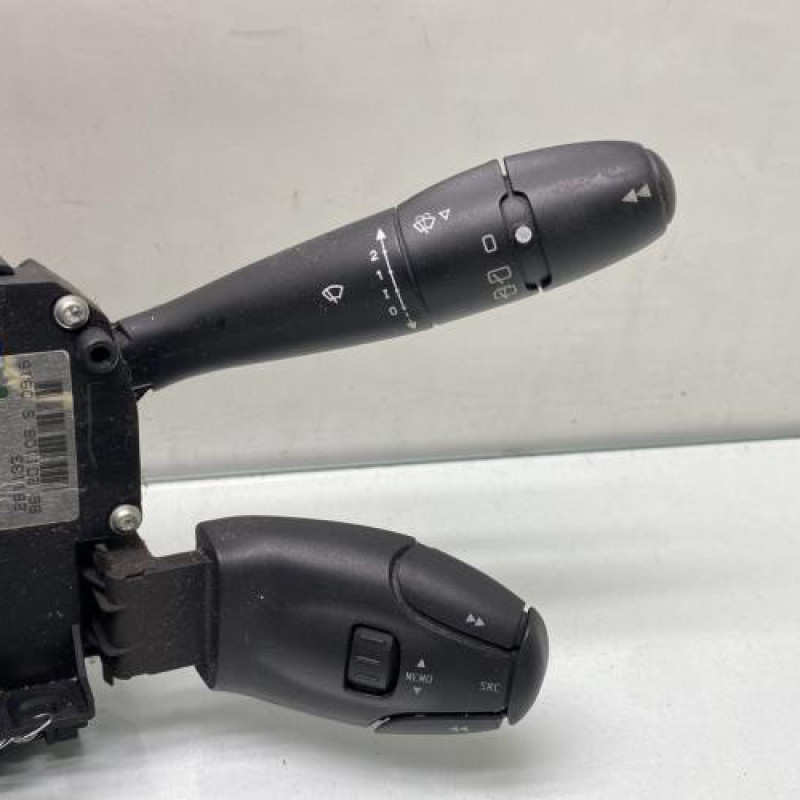 Com (Bloc Contacteur Tournant+Commodo Essuie Glace+Commodo Phare) PEUGEOT 207 Photo n°4