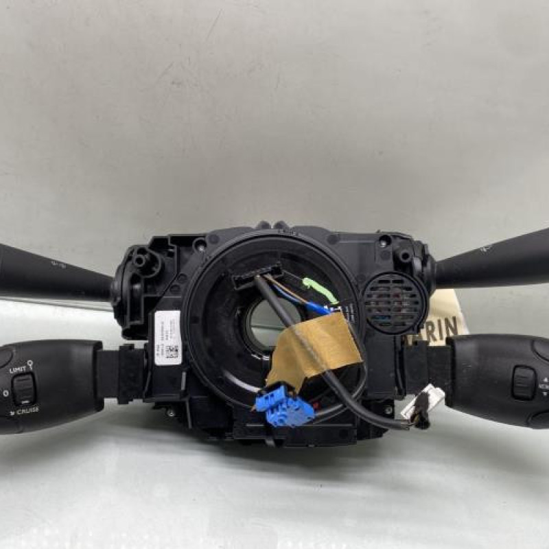 Com (Bloc Contacteur Tournant+Commodo Essuie Glace+Commodo Phare) CITROEN C3 2 Photo n°1