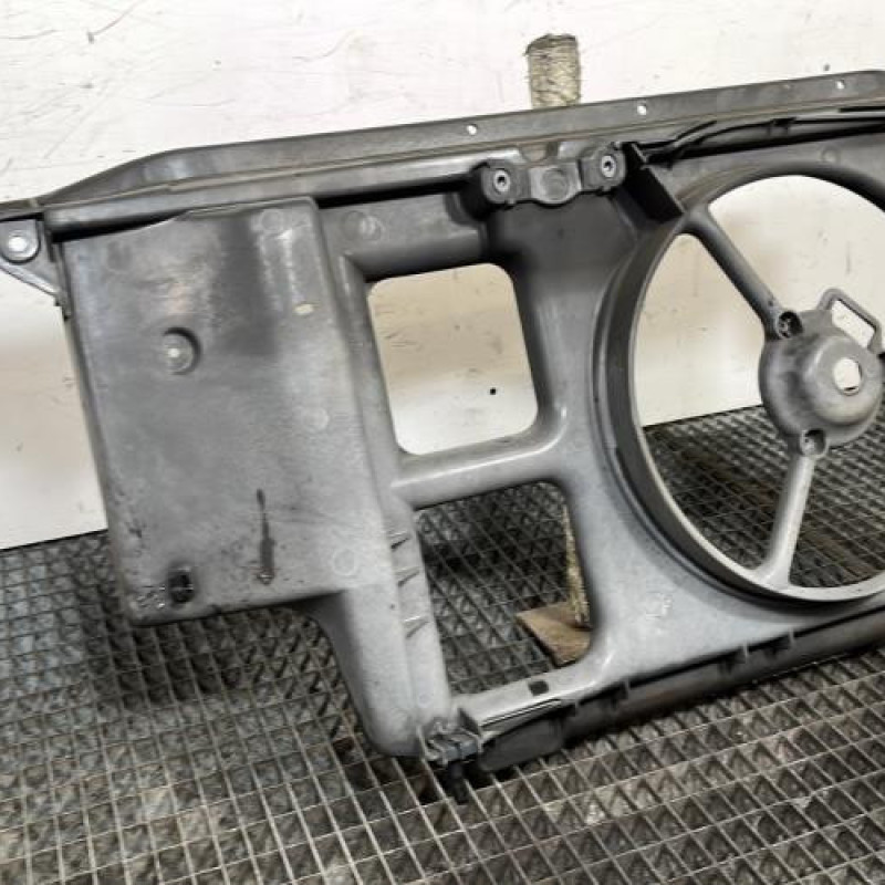 Face avant PEUGEOT 206+ Photo n°2