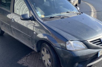 Commodo phare DACIA LOGAN 1