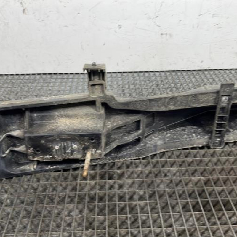 Absorbeur de pare choc arriere HYUNDAI IX 20 Photo n°4