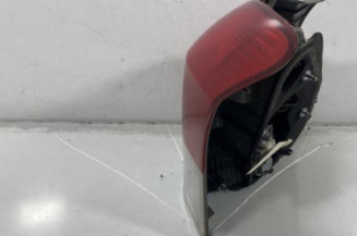 Feu arriere principal droit (feux) TOYOTA YARIS 2