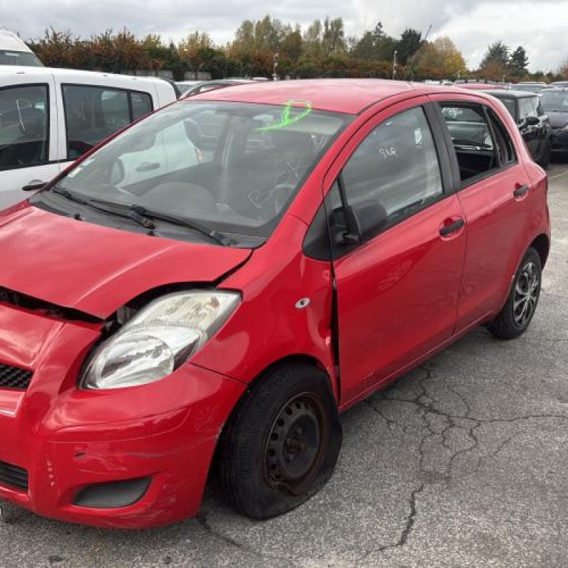 Feu arriere principal droit (feux) TOYOTA YARIS 2 Photo n°10