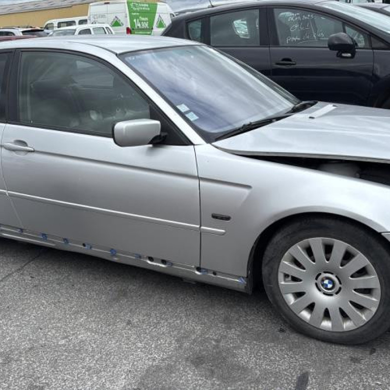 Vitre avant droit BMW SERIE 3 E46 Photo n°20