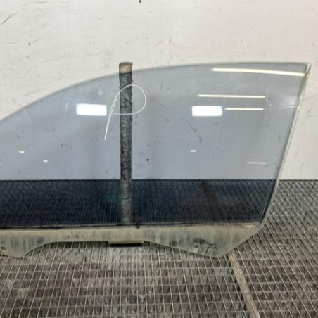 Vitre avant gauche BMW SERIE 3 E46 Photo n°1