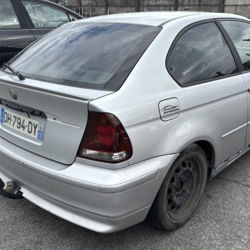 Vitre avant gauche BMW SERIE 3 E46 Photo n°16