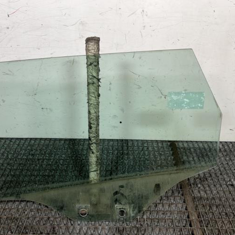 Vitre arriere droit AUDI A3 2 Photo n°4