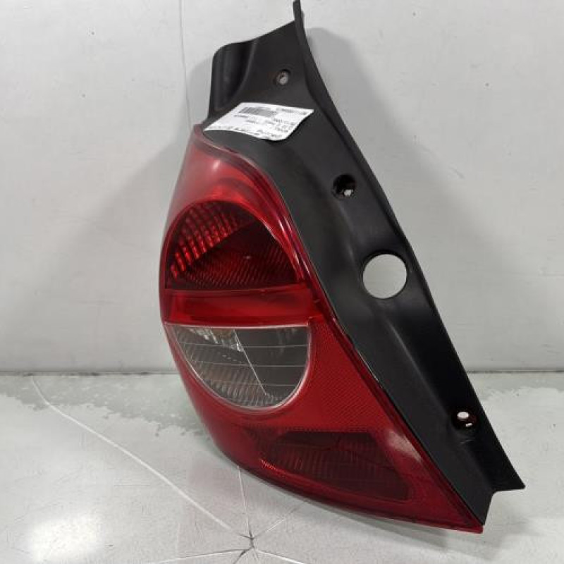 Feu arriere principal gauche (feux) RENAULT CLIO 3 Photo n°2