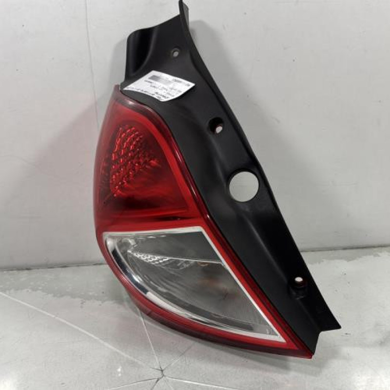 Feu arriere principal gauche (feux) RENAULT CLIO 3 Photo n°1