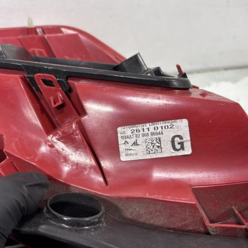 Feu arriere principal gauche (feux) RENAULT CLIO 3 Photo n°3