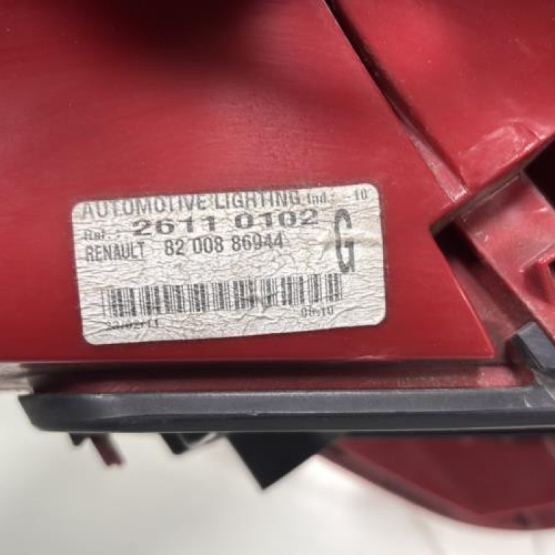 Feu arriere principal gauche (feux) RENAULT CLIO 3 Photo n°4