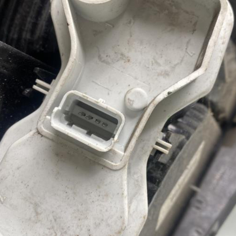 Feu arriere principal droit (feux) RENAULT MEGANE 2 Photo n°3