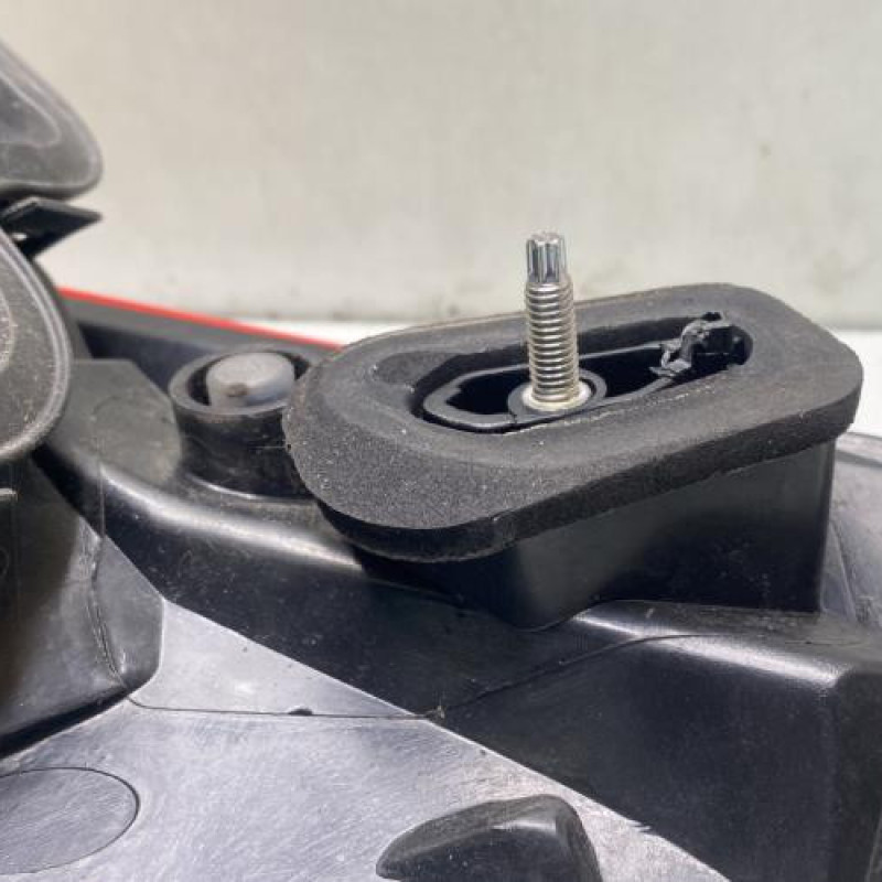 Feu arriere principal gauche (feux) RENAULT MEGANE 3 Photo n°4