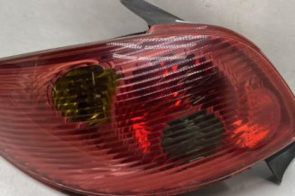 Feu arriere principal gauche (feux) PEUGEOT 206 Photo n°1