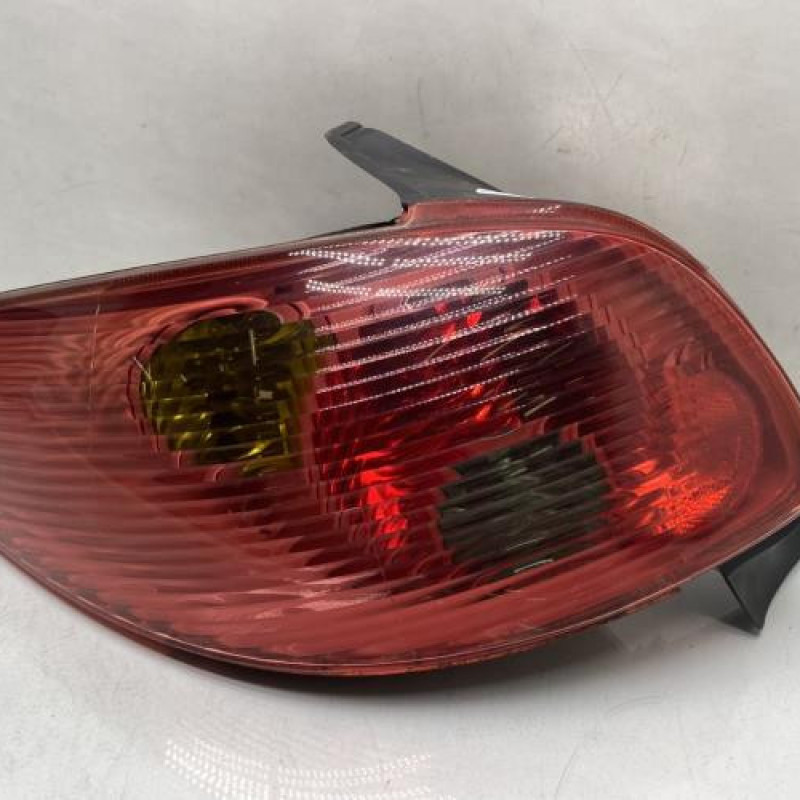 Feu arriere principal gauche (feux) PEUGEOT 206 Photo n°1