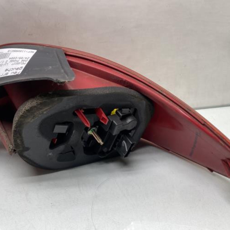 Feu arriere principal gauche (feux) PEUGEOT 206 Photo n°2