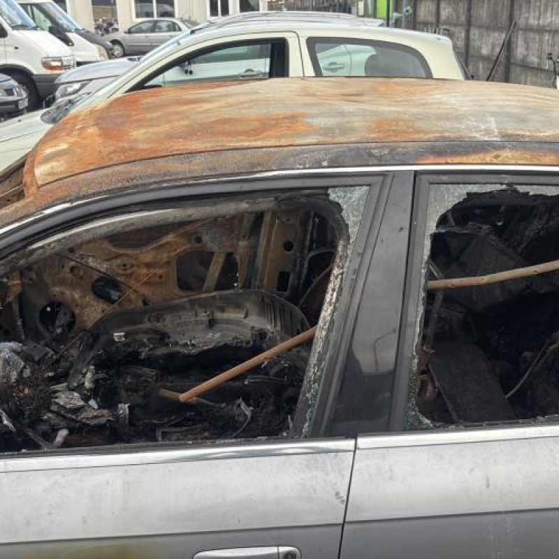 Feu arriere principal gauche (feux) AUDI A4 2 Photo n°16