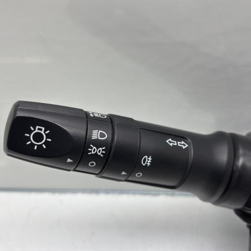 Commodo phare HYUNDAI I 20 1 Photo n°2