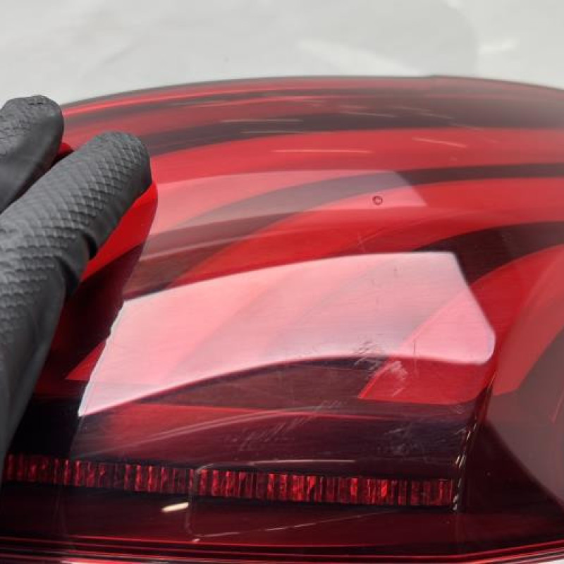 Feu arriere principal droit (feux) PEUGEOT 208 1 Photo n°5