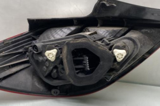 Feu arriere principal droit (feux) OPEL CORSA D