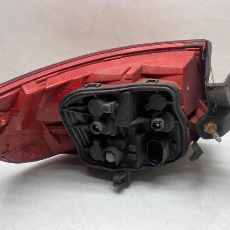 Feu arriere principal droit (feux) AUDI A3 2 Photo n°2