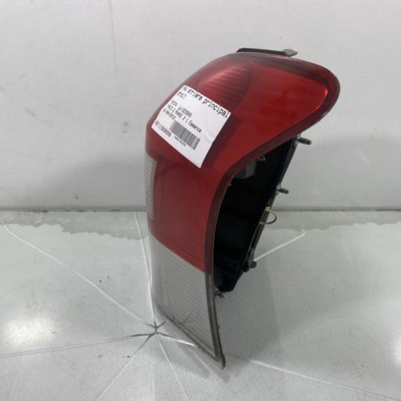 Feu arriere principal droit (feux) TOYOTA YARIS 2 Photo n°4