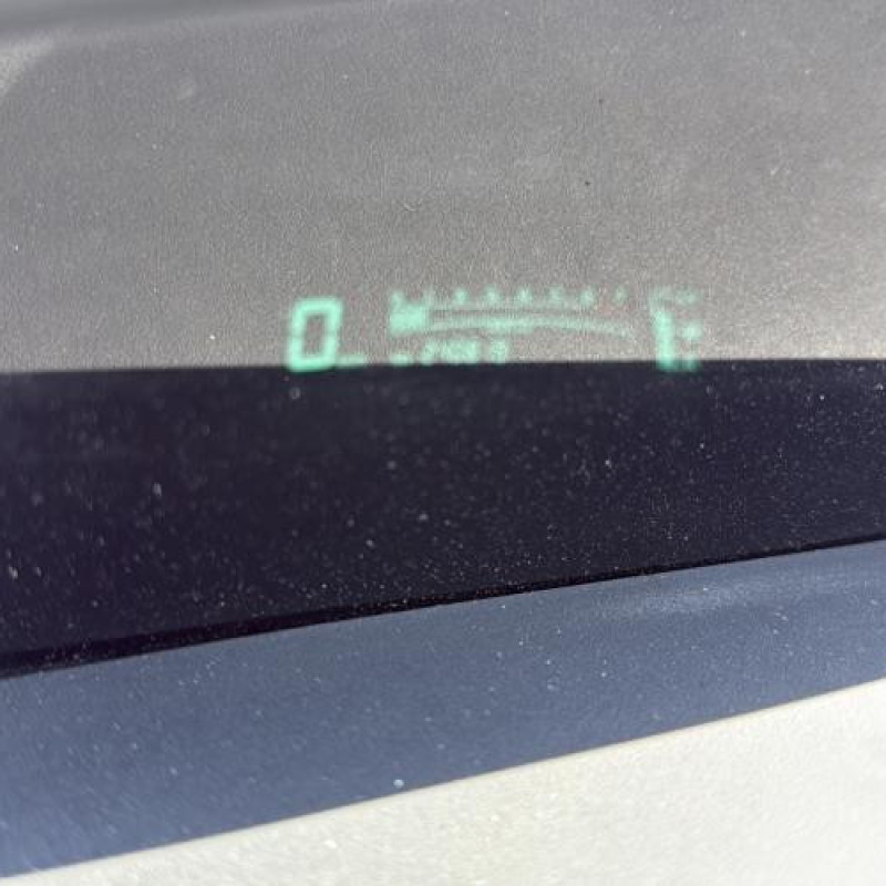 Feu arriere principal droit (feux) TOYOTA YARIS 2 Photo n°20