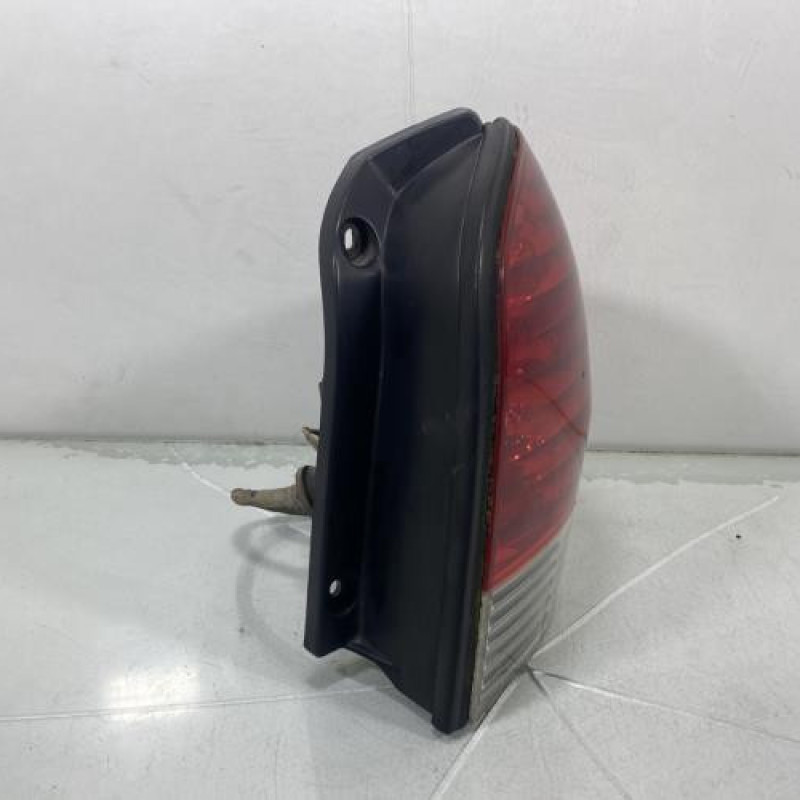 Feu arriere principal droit (feux) HYUNDAI SANTA FE 1 Photo n°2