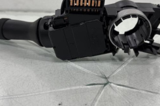 Commodo phare TOYOTA AURIS 1