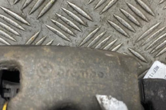 Etrier avant droit (freinage) MERCEDES VITO 639