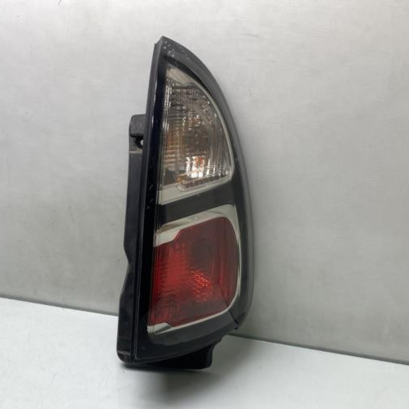 Feu arriere principal droit (feux) CITROEN C3 PICASSO Photo n°1