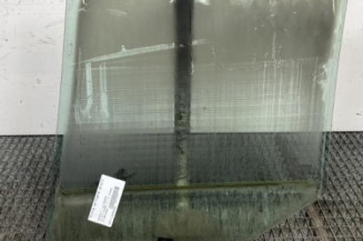 Vitre arriere droit RENAULT CLIO 2