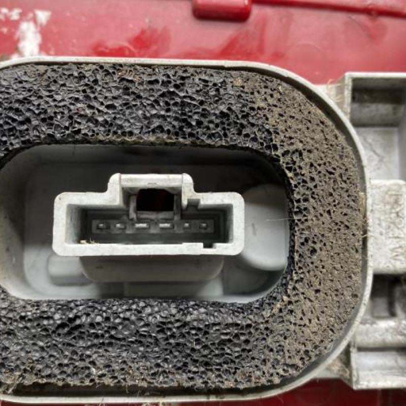 Feu arriere principal droit (feux) CITROEN BERLINGO 2 Photo n°3