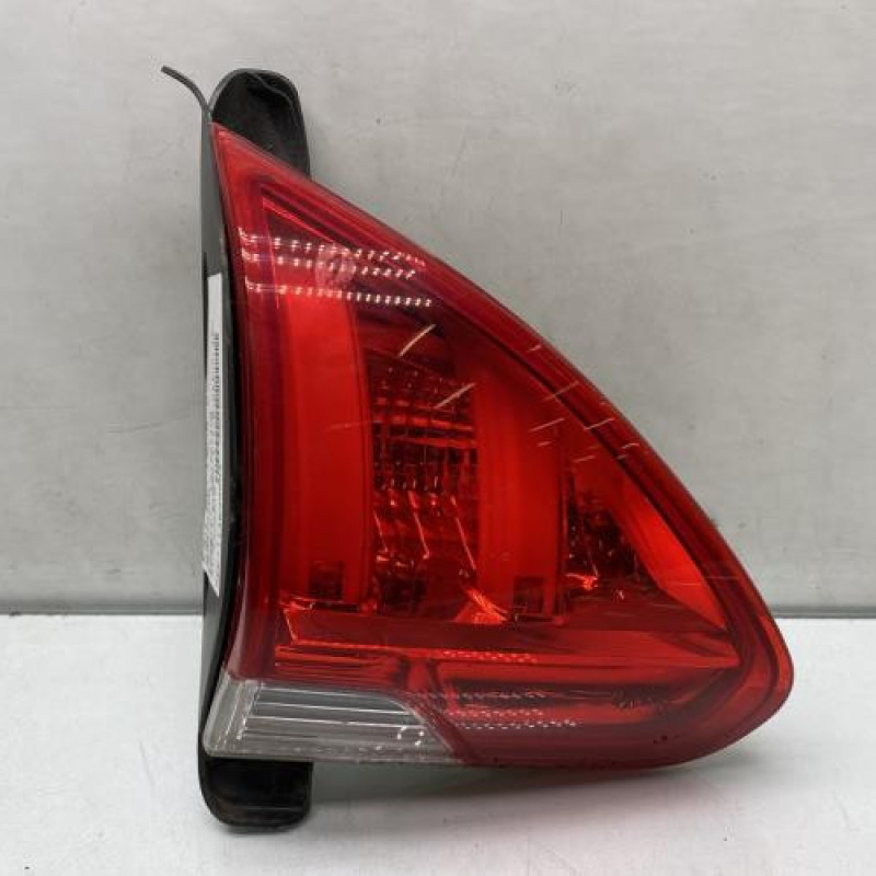 Feu arriere secondaire gauche (feux) PEUGEOT 2008 1 Photo n°1