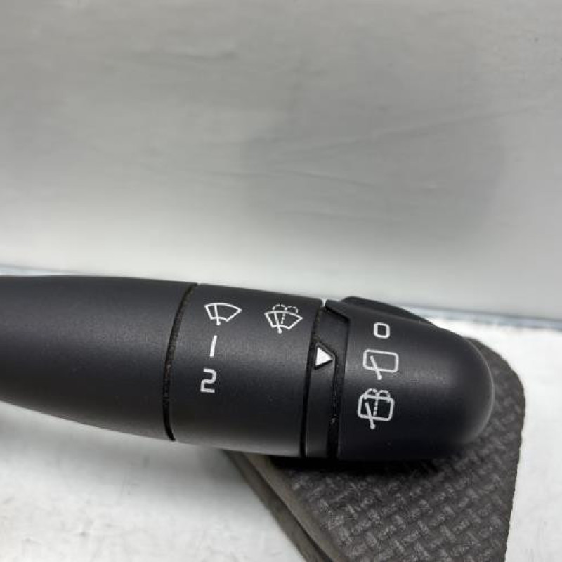 Commodo d'essuie glaces RENAULT CLIO 2 Photo n°2