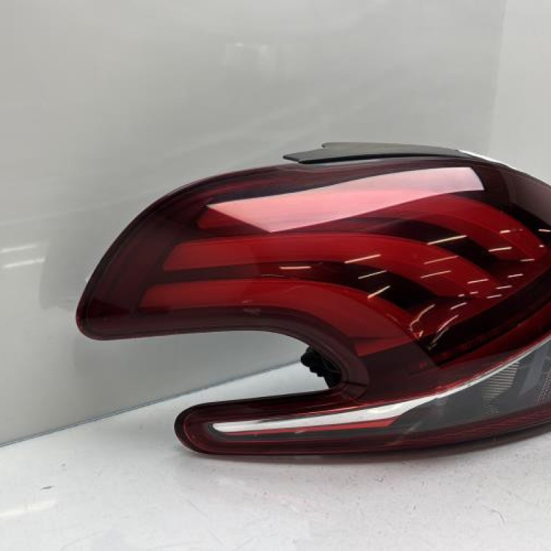 Feu arriere principal gauche (feux) PEUGEOT 208 1 Photo n°2