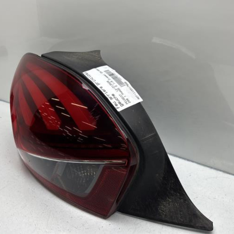 Feu arriere principal gauche (feux) PEUGEOT 208 1 Photo n°3