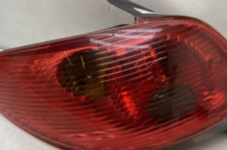 Feu arriere principal gauche (feux) PEUGEOT 206 Photo n°1