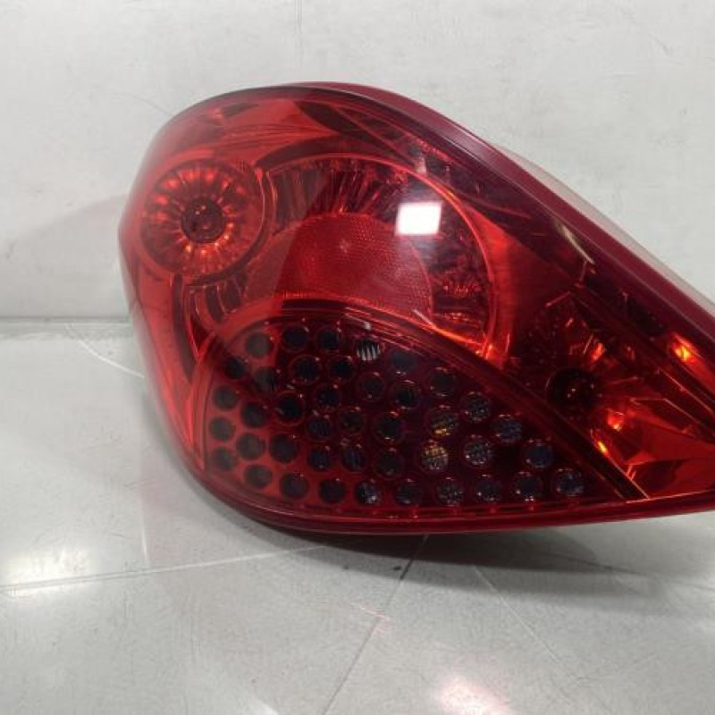 Feu arriere principal gauche (feux) PEUGEOT 207 Photo n°1