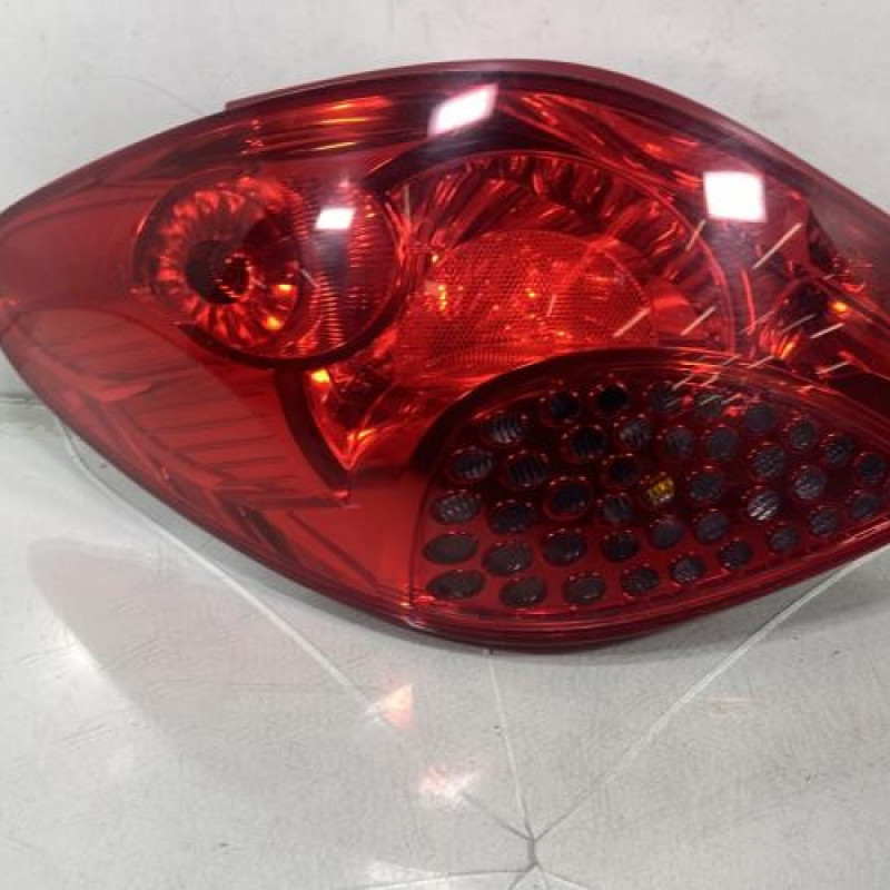 Feu arriere principal gauche (feux) PEUGEOT 207 Photo n°2