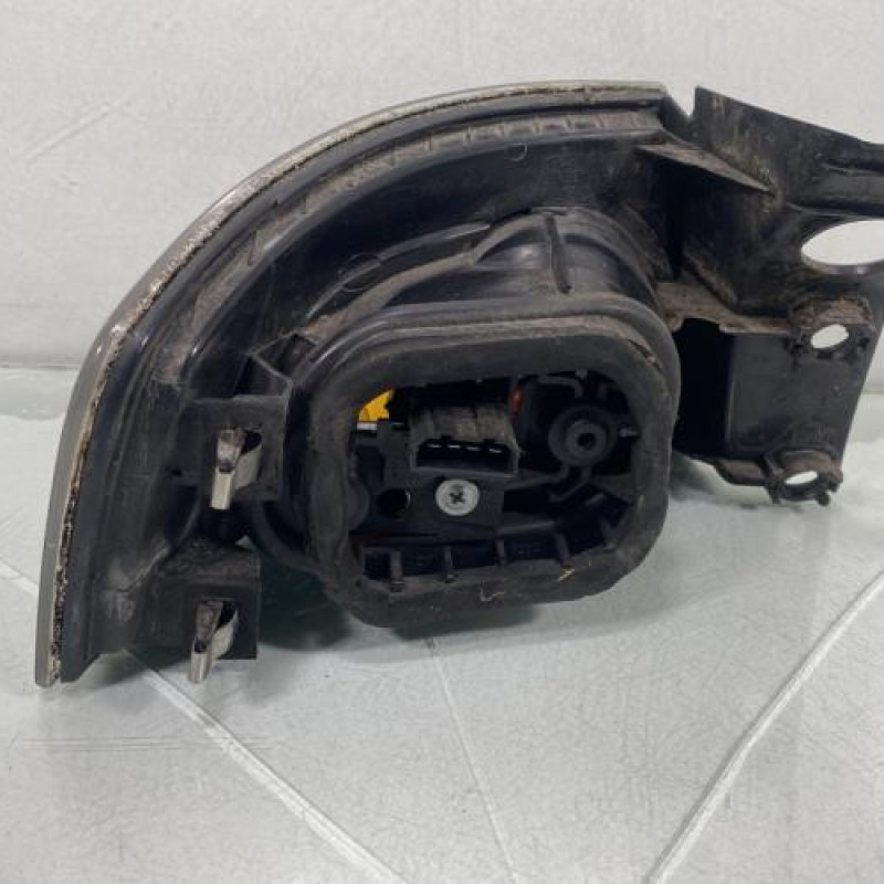 Feu arriere principal droit (feux) SEAT IBIZA 3 Photo n°3