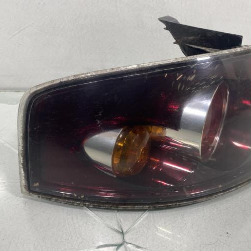 Feu arriere principal gauche (feux) SEAT IBIZA 3 Photo n°6