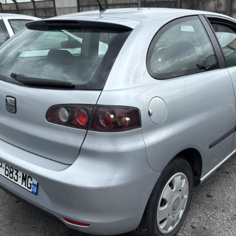 Feu arriere principal gauche (feux) SEAT IBIZA 3 Photo n°10