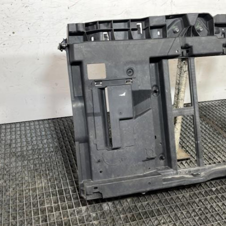 Face avant PEUGEOT 208 1