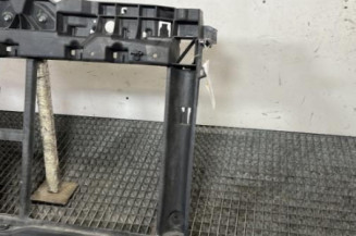 Face avant PEUGEOT 208 1