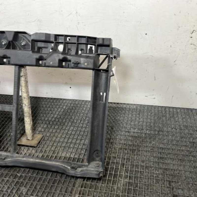 Face avant PEUGEOT 208 1 Photo n°3